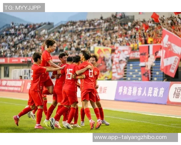 U16国足角球混战进球被判无效裁判未响哨引发争议 U16国足角球混战进球被判无效裁判未响哨引发争议