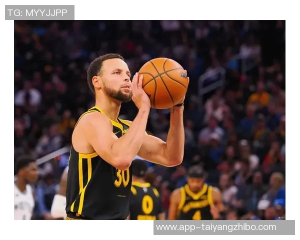 老队友重聚李凯尔赛后与库里追梦小佩顿温情互动展现深厚情谊