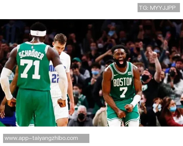 莫布里替补出战半场表现亮眼贡献10分3板引发学文班与锡安替补定律探讨